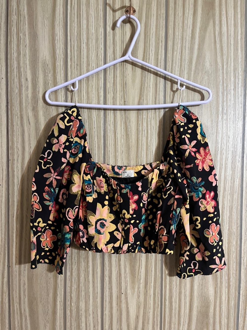 Wilfred Silk Square-Neck Puff Sleeve Floral Crop Top - Black Multi - Picture 2 of 7